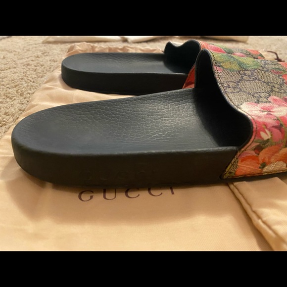 Gucci Slides - Picture 6 of 8
